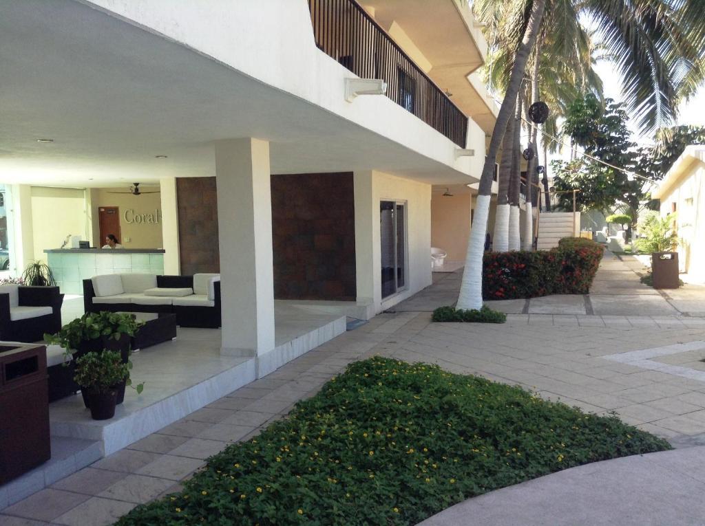Coral Pacifico Hotel Y Villas Manzanillo Exterior foto